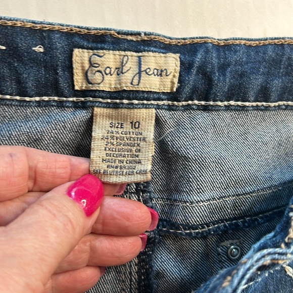 3/$25 Earl Jeans Low Rise Boot Cut Rhinestone Embellished Womens Jeans. Size 10 - Picture 9 of 14